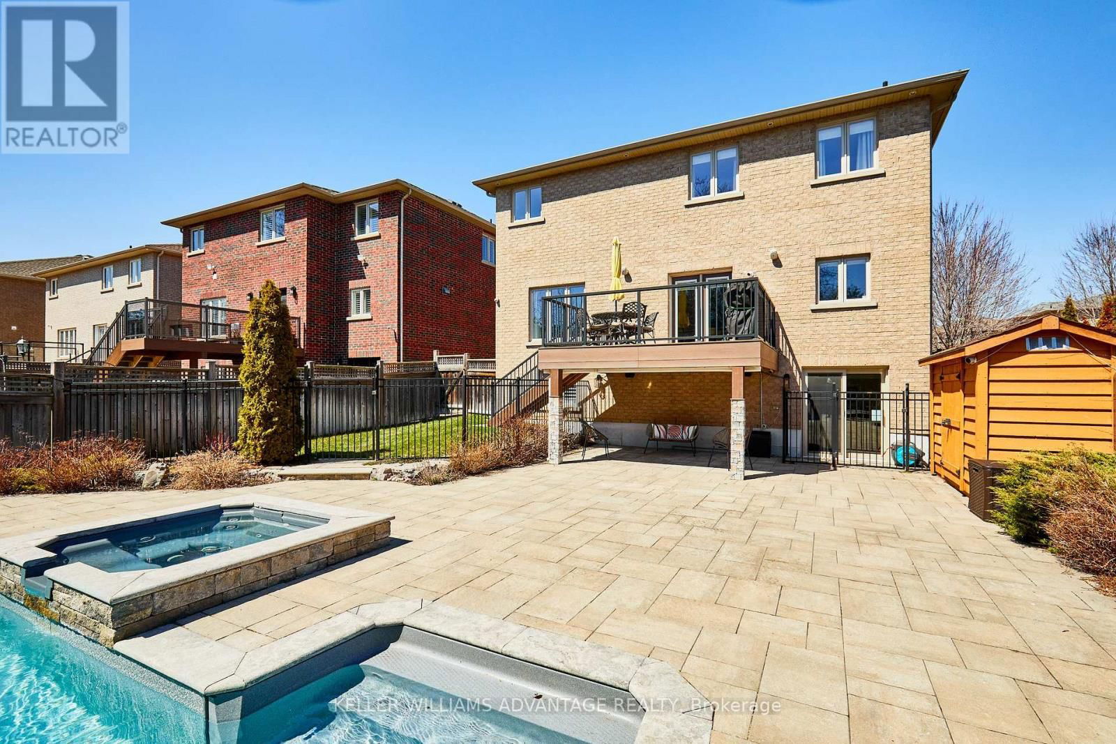 5 LAURA ELLIS COURT Image 42