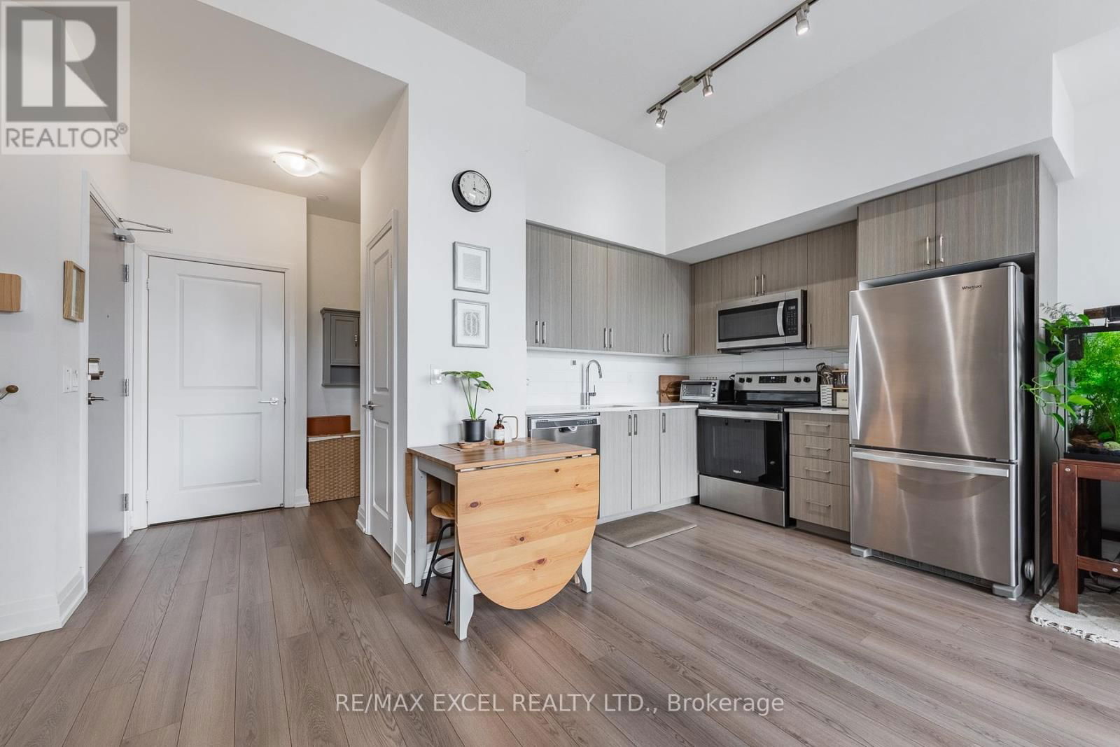 907 - 3121 SHEPPARD AVENUE EAST Image 1