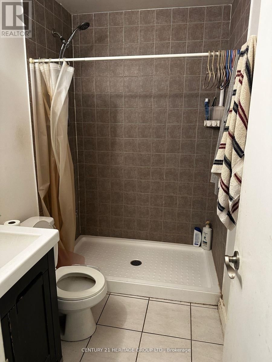 612 GERRARD STREET EAST Image 4