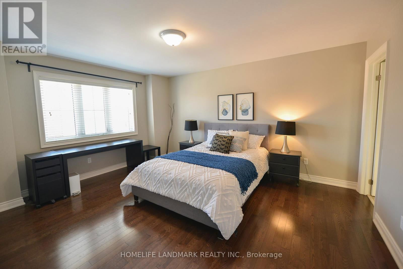 2297 HACKETT PLACE Image 24