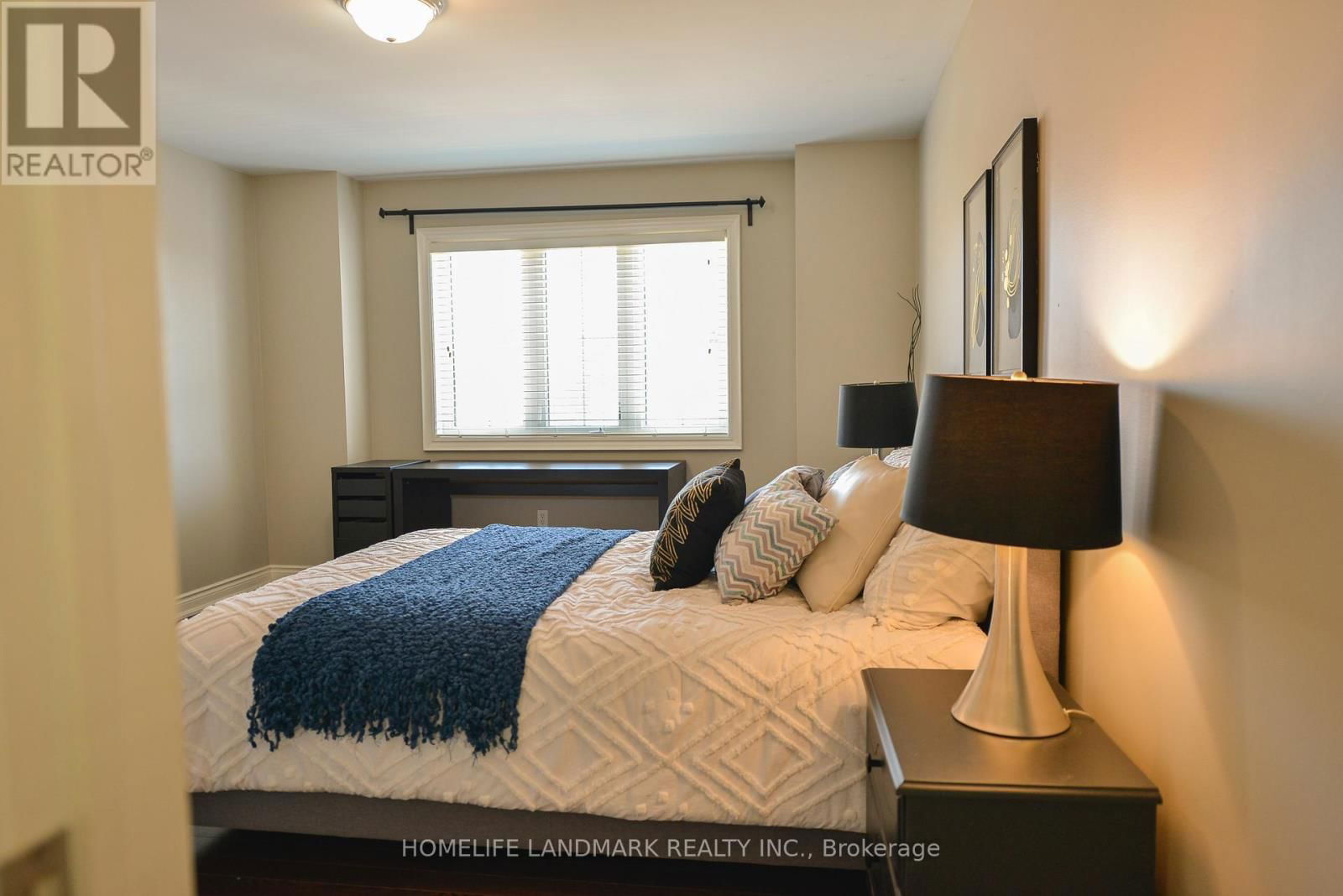 2297 HACKETT PLACE Image 25