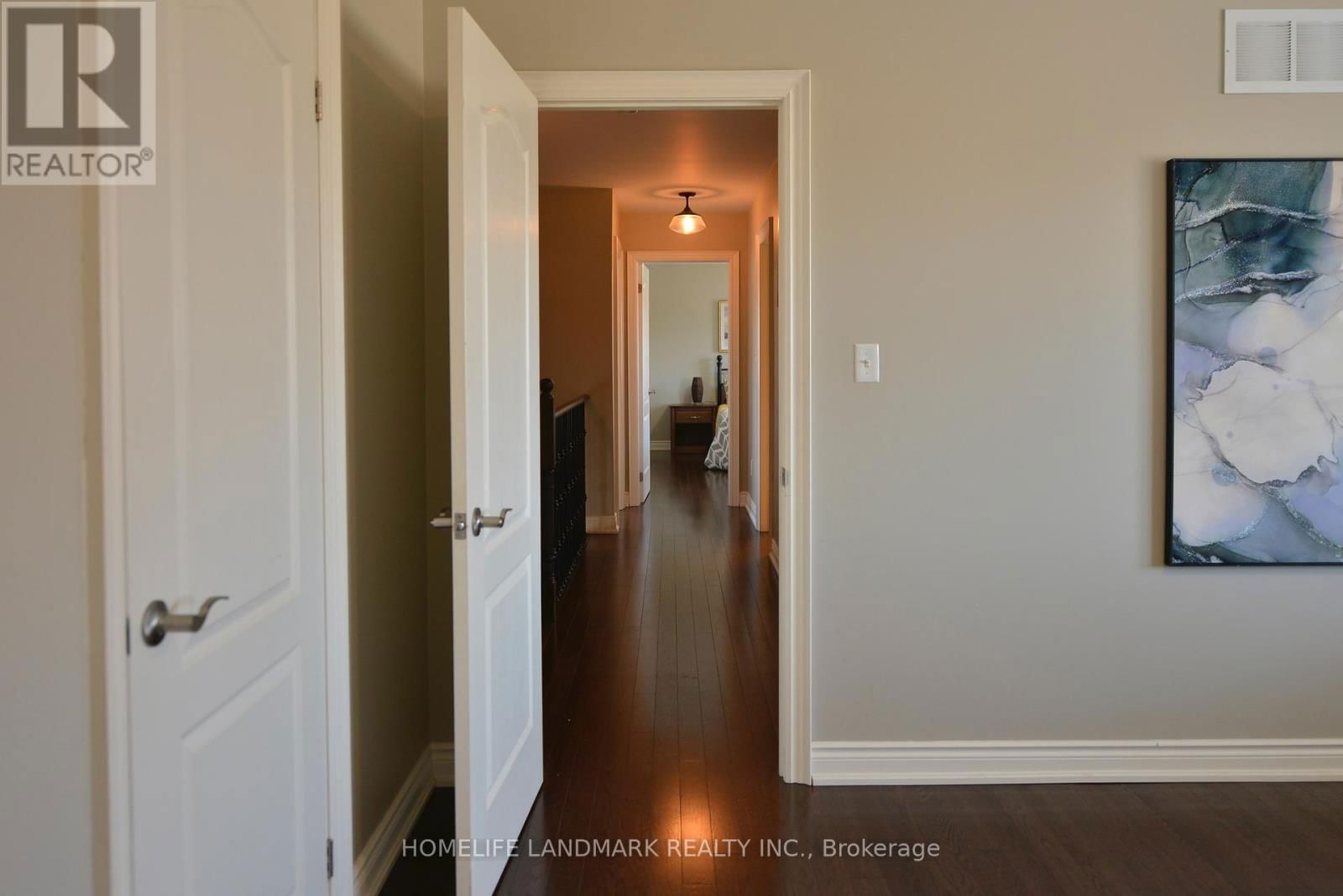 2297 HACKETT PLACE Image 28