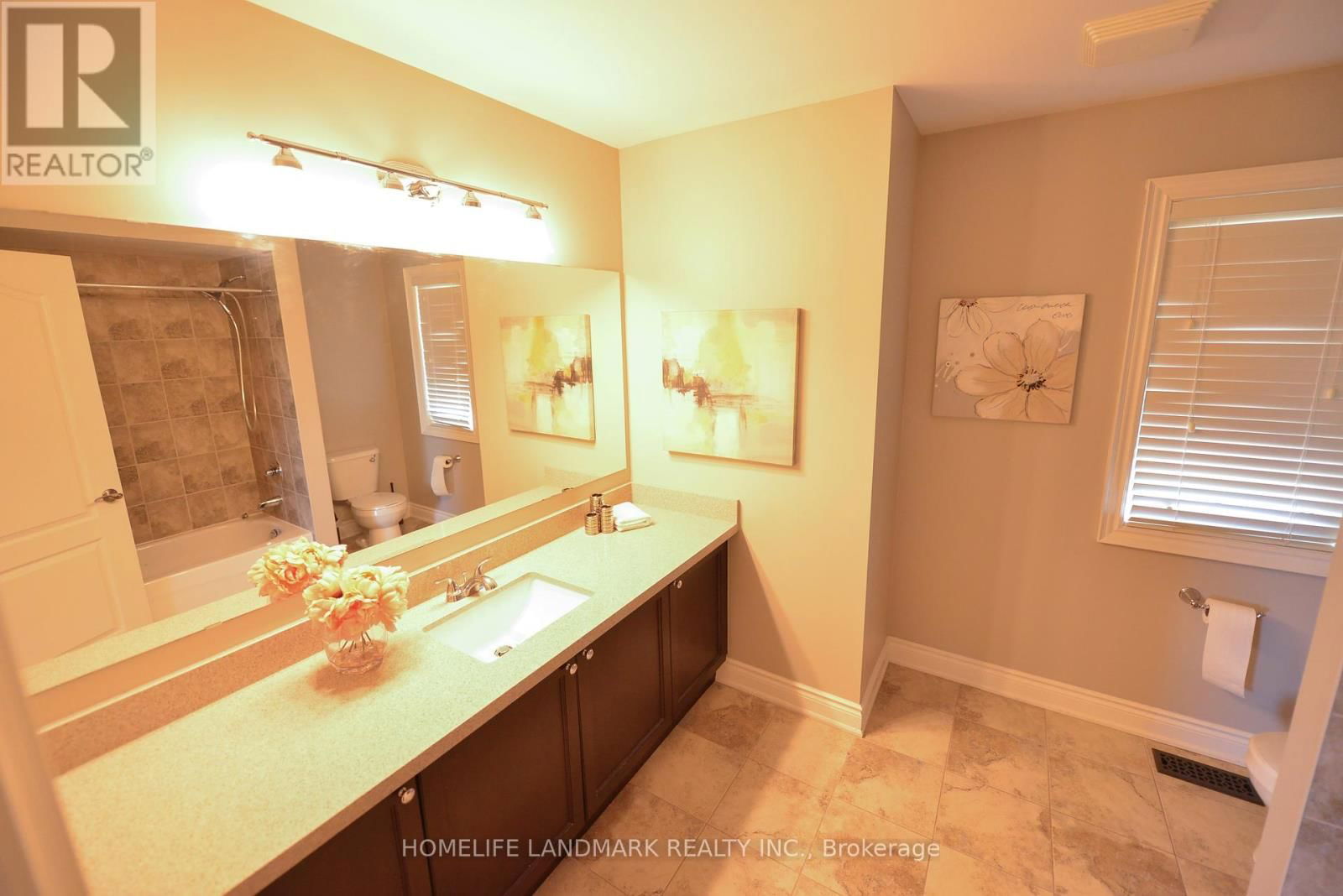 2297 HACKETT PLACE Image 32
