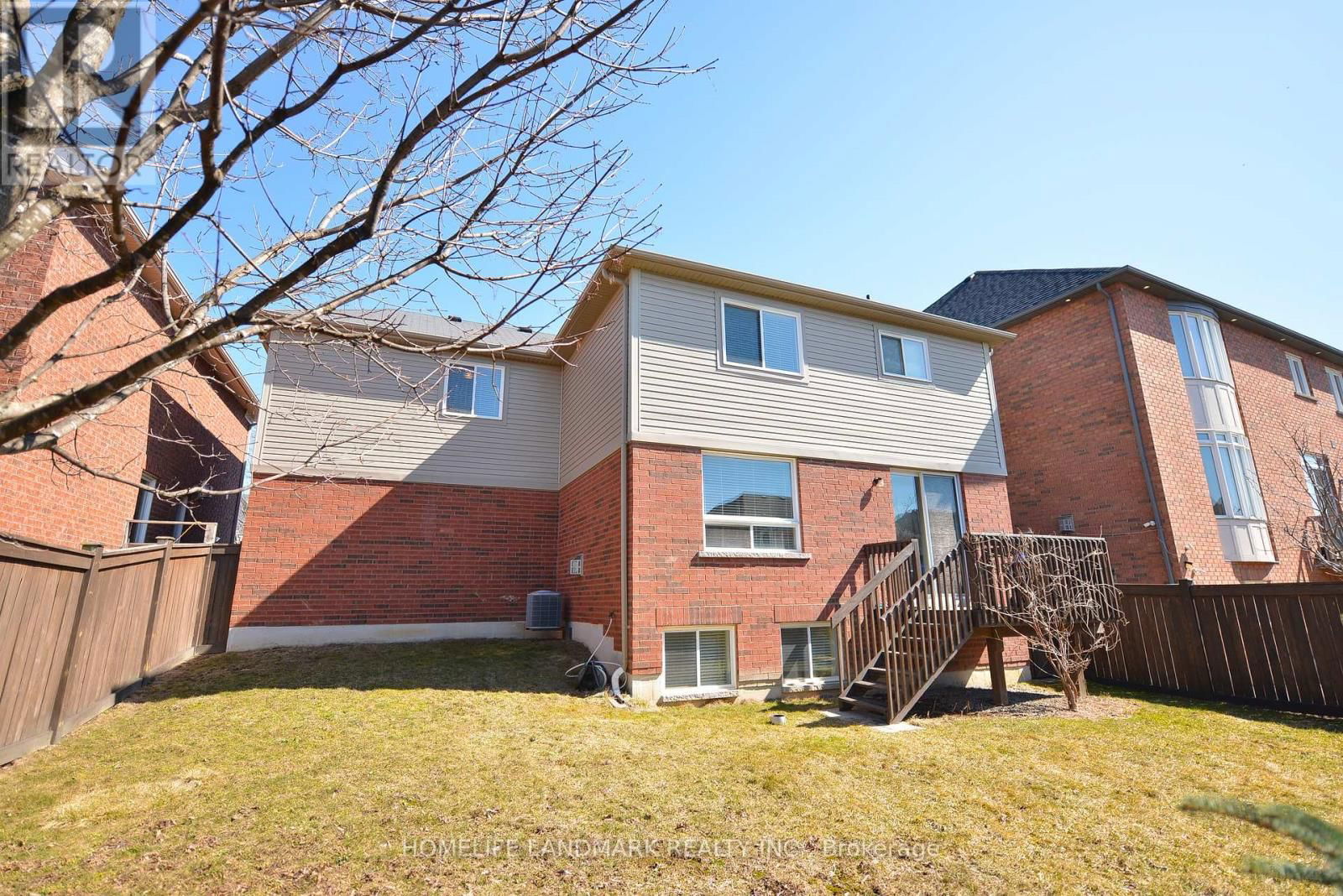 2297 HACKETT PLACE Image 39