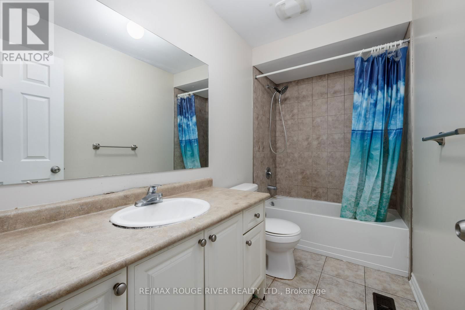 34 HARRY GAY DRIVE Image 31