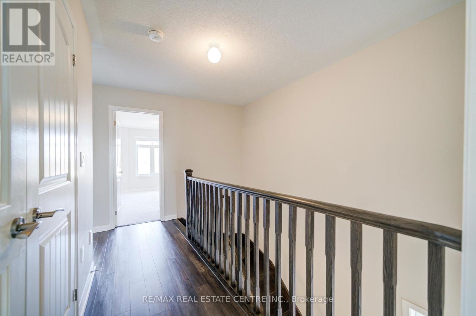319 WINDFIELDS FARM DRIVE EAST Image 4