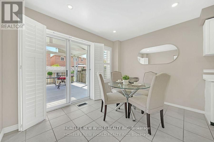 upper - 66 MACDERMOTT DRIVE Image 5