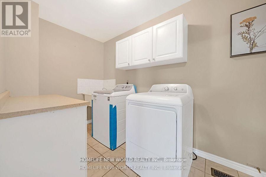 upper - 66 MACDERMOTT DRIVE Image 6
