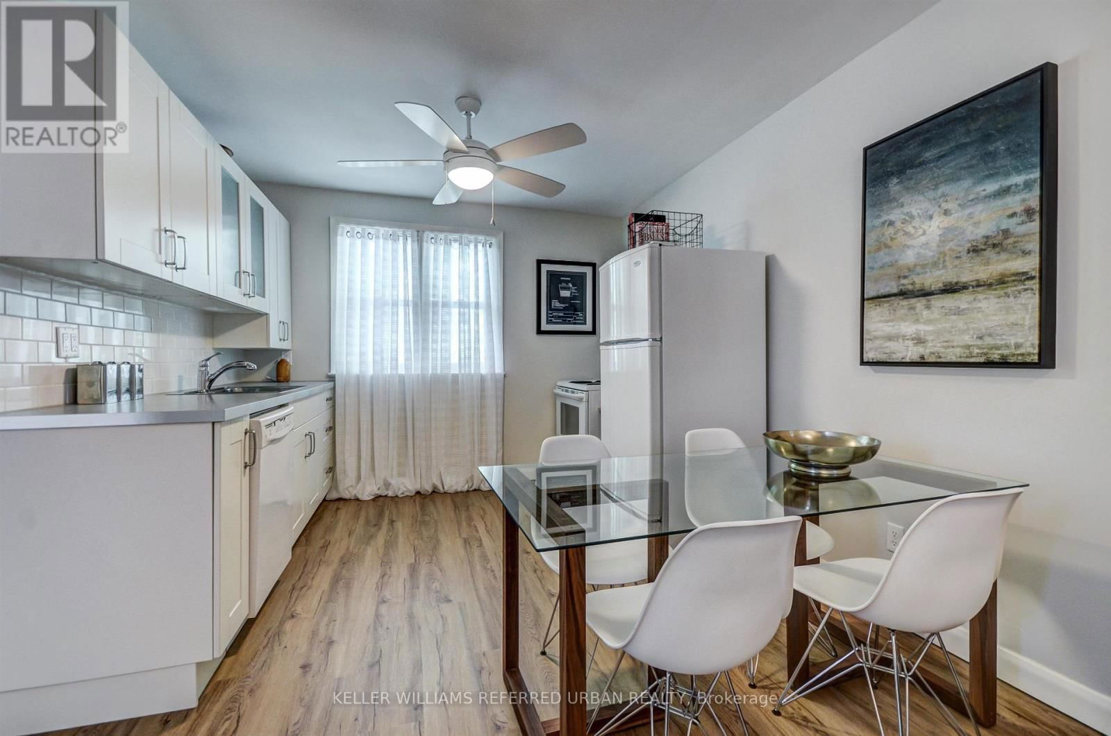 2nd floor - 407 WOODBINE AVENUE Image 4