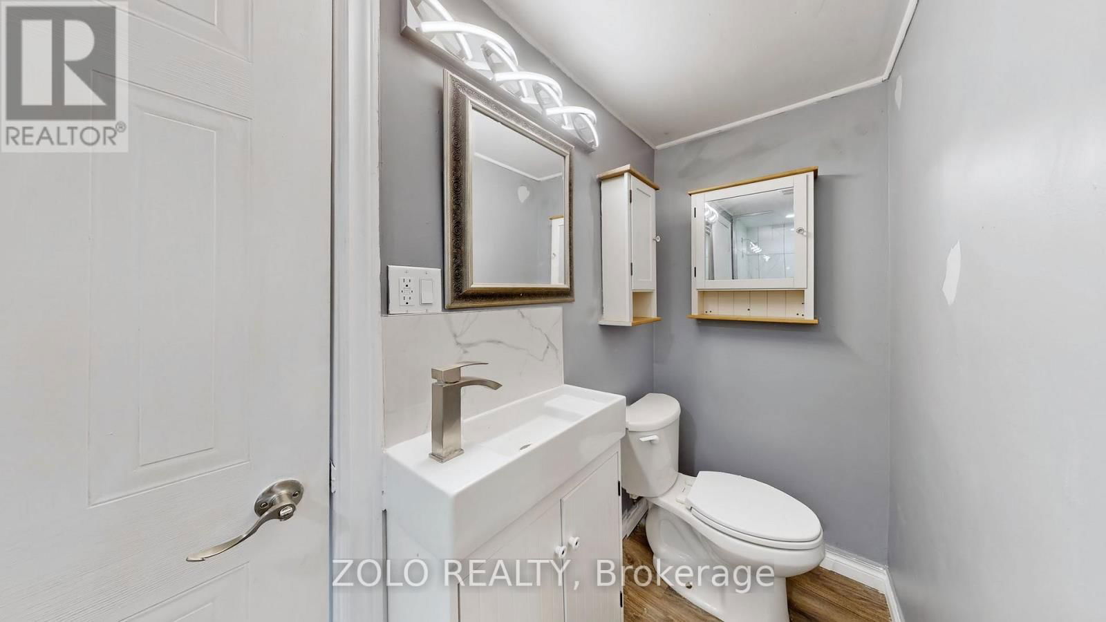 860 B SANOK DRIVE Image 14
