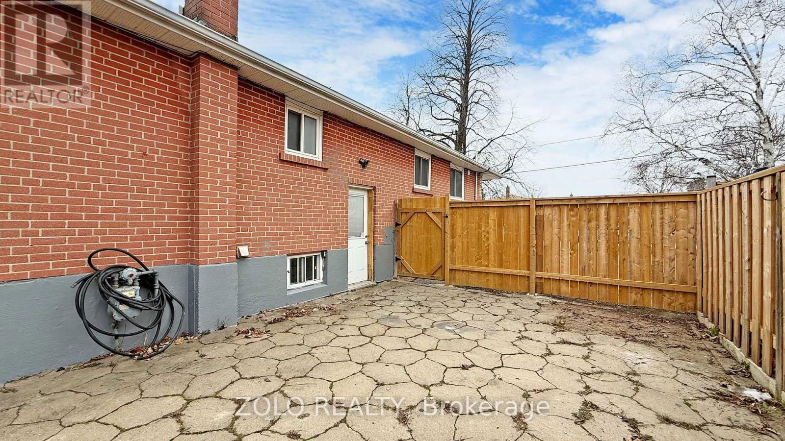 860 B SANOK DRIVE Image 3