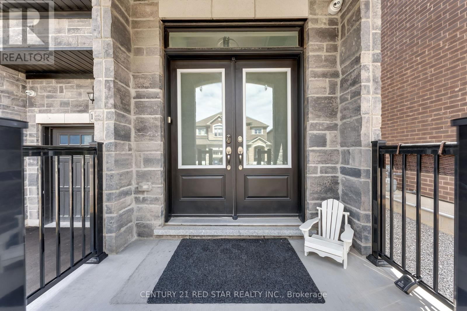 104 CLOSSON DRIVE Image 2
