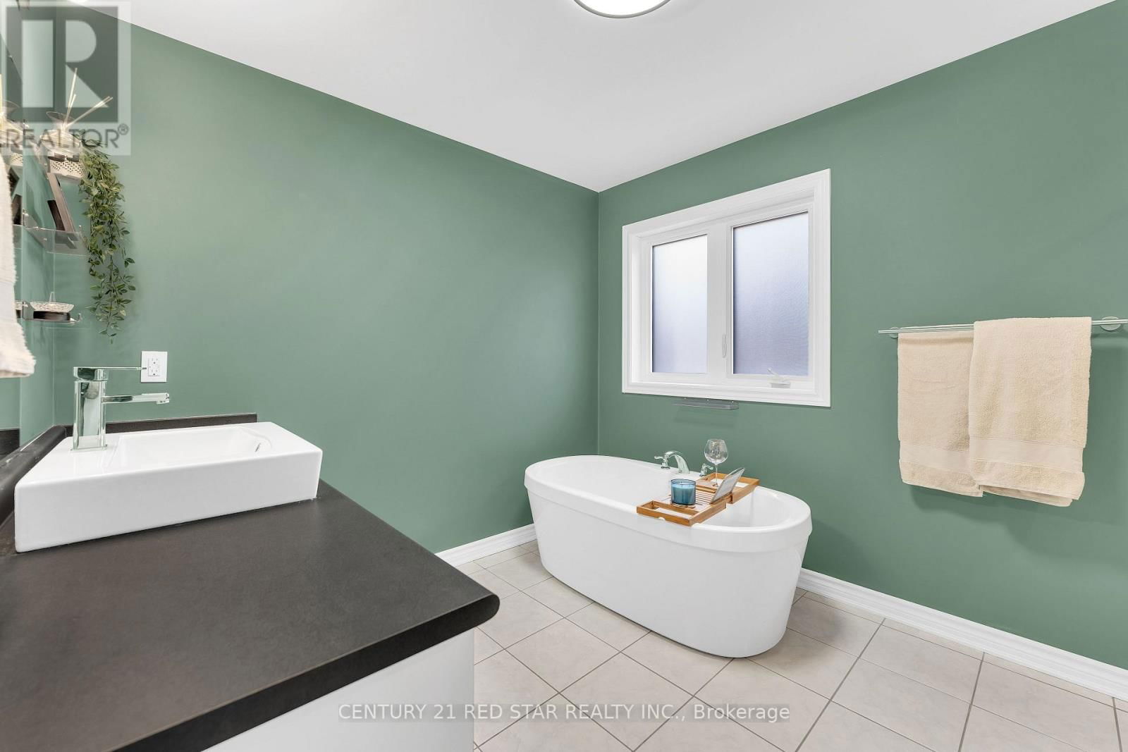 104 CLOSSON DRIVE Image 29