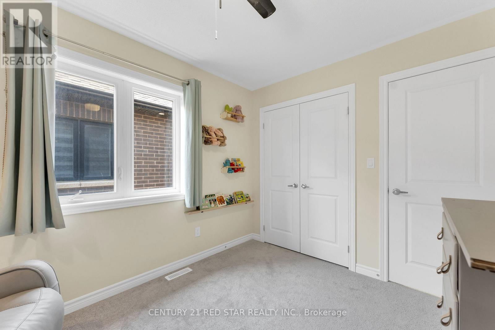 104 CLOSSON DRIVE Image 34