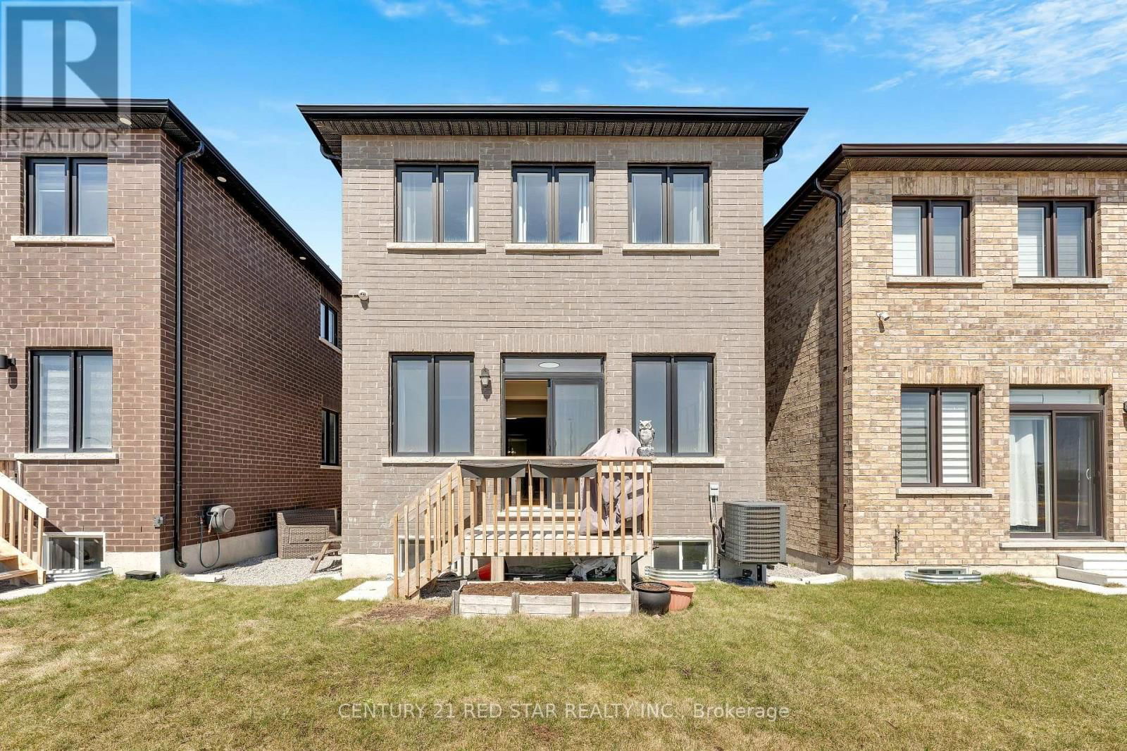 104 CLOSSON DRIVE Image 45
