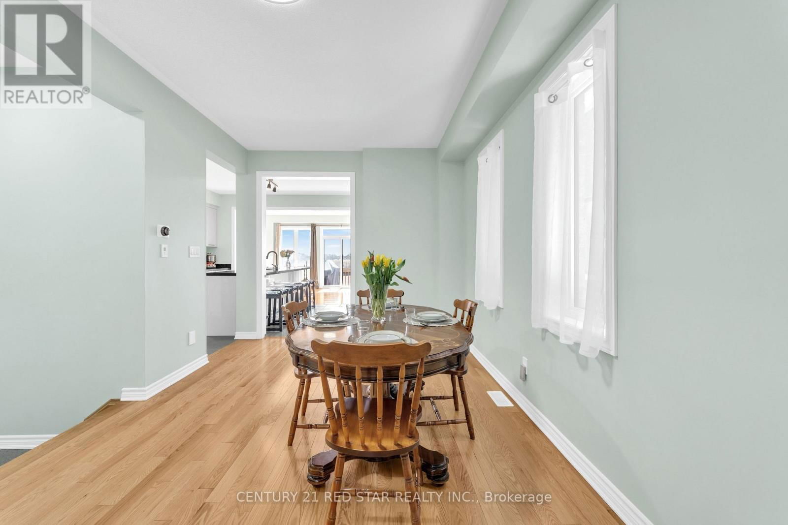 104 CLOSSON DRIVE Image 7