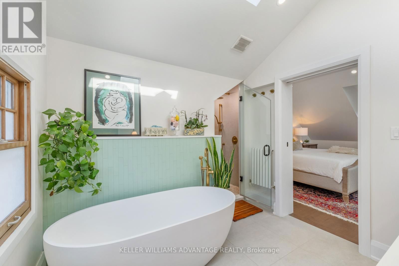 101 DIXON AVENUE Image 20