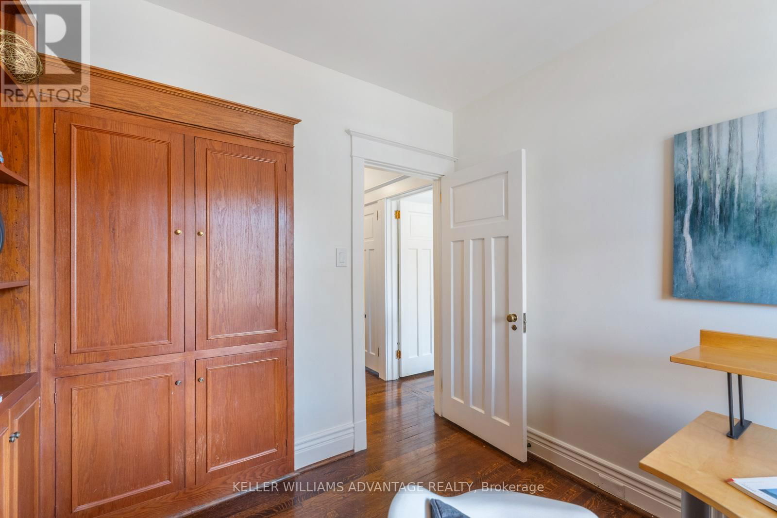 101 DIXON AVENUE Image 27