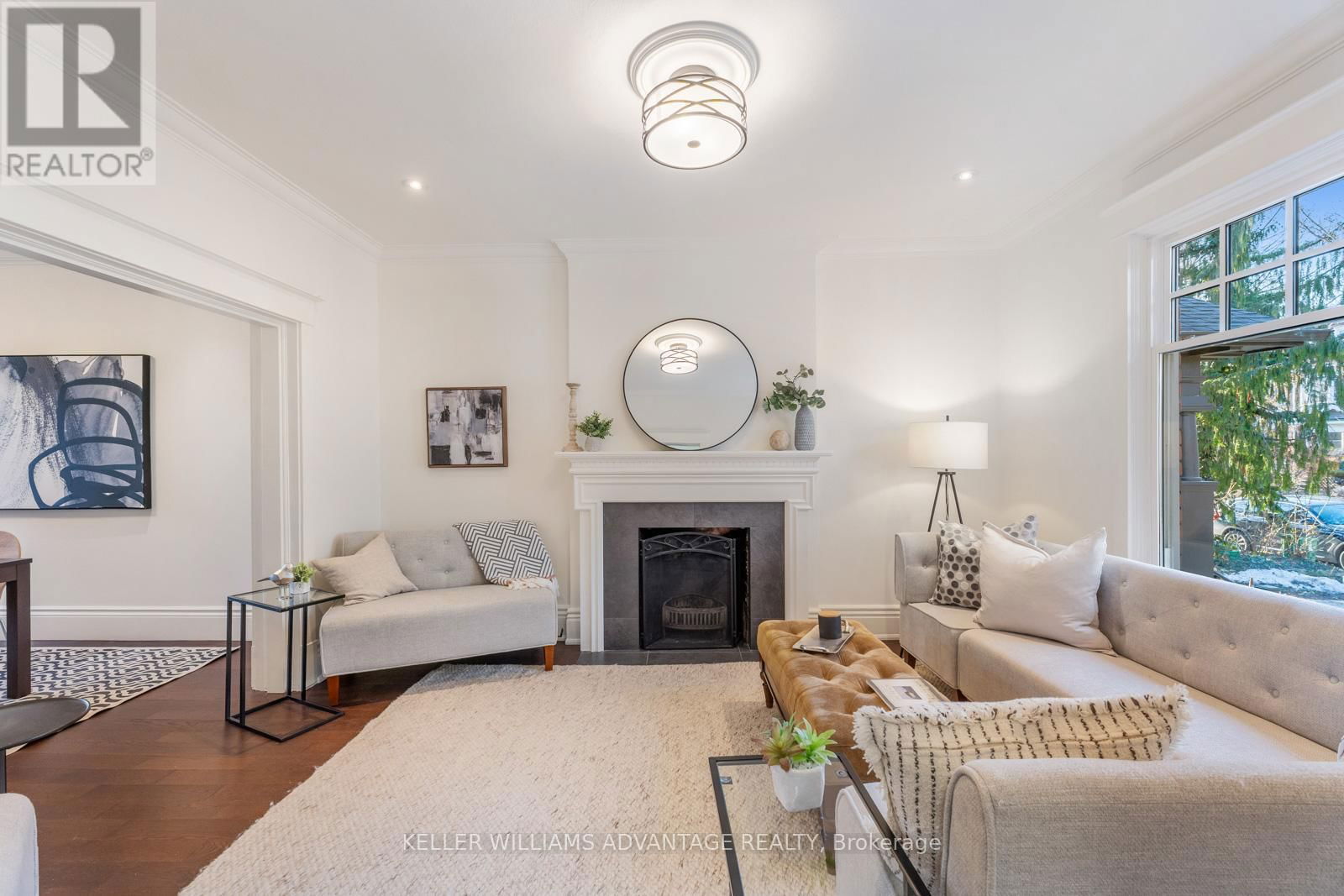 101 DIXON AVENUE Image 3