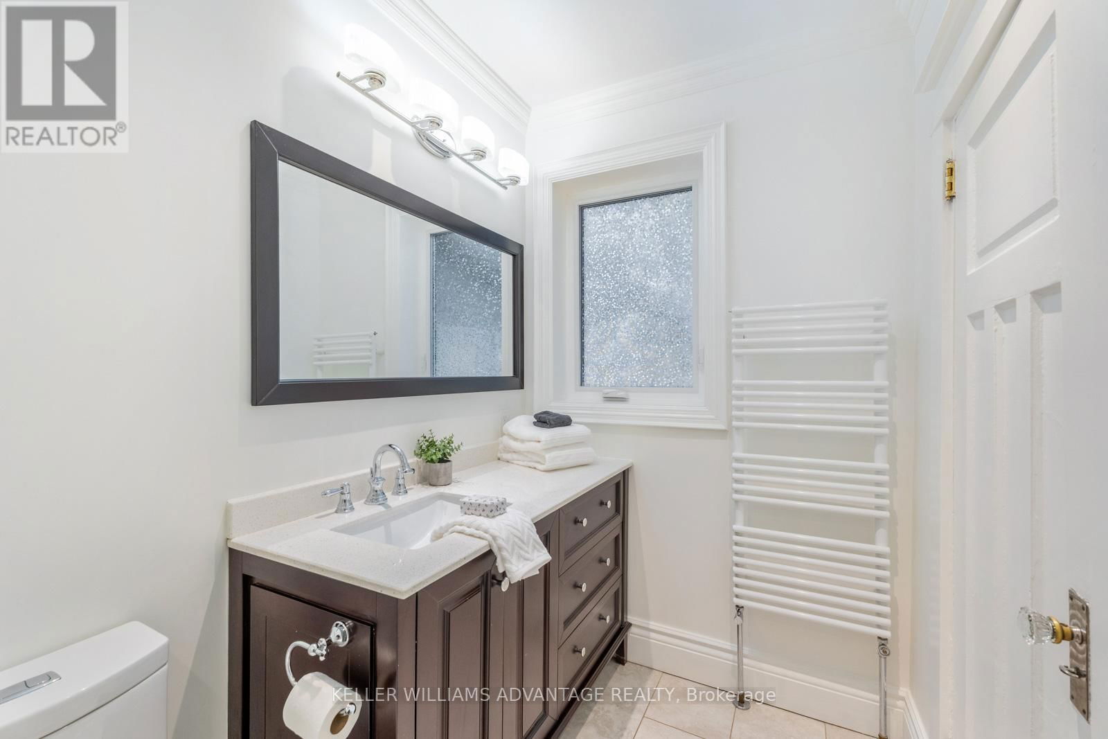 101 DIXON AVENUE Image 33