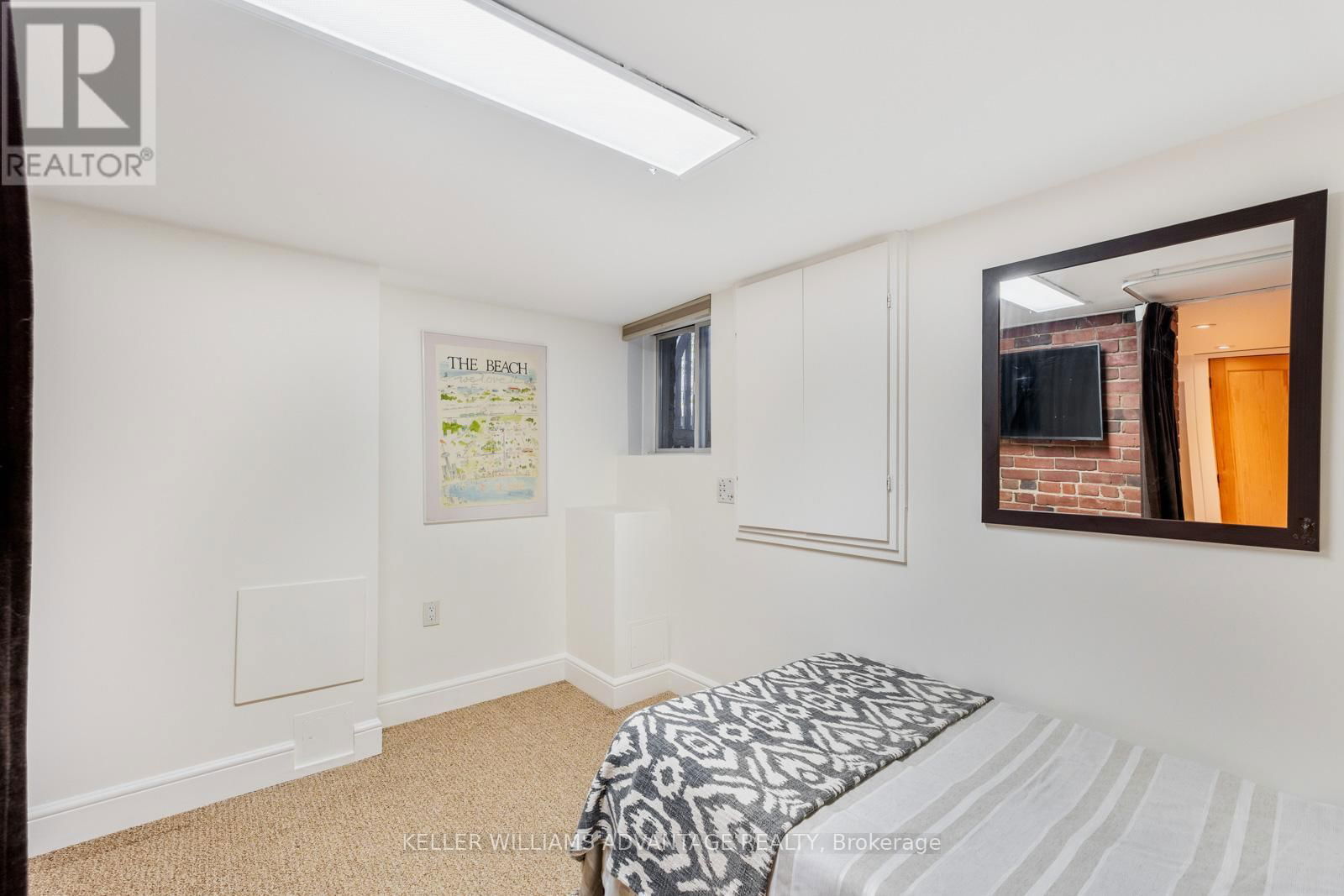 101 DIXON AVENUE Image 40