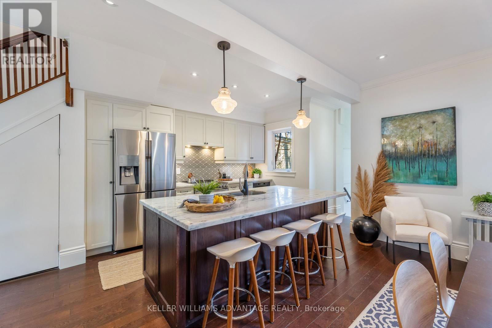 101 DIXON AVENUE Image 7