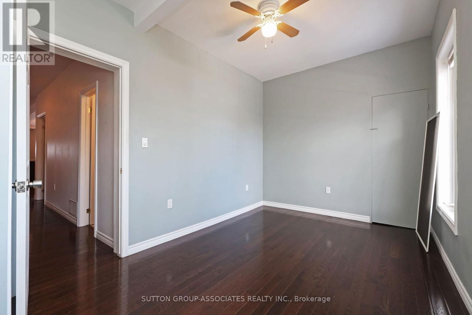 Upper - 20 ASHDALE AVENUE Image 25