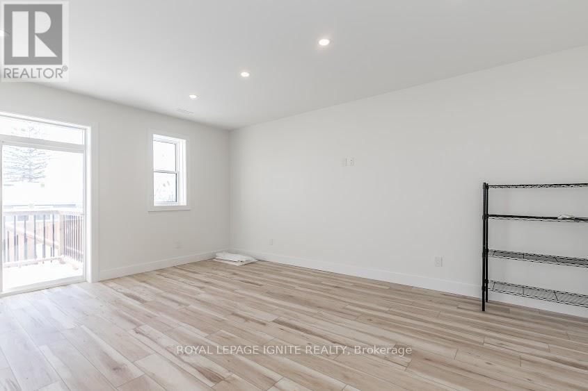 781 OLIVA STREET Image 20
