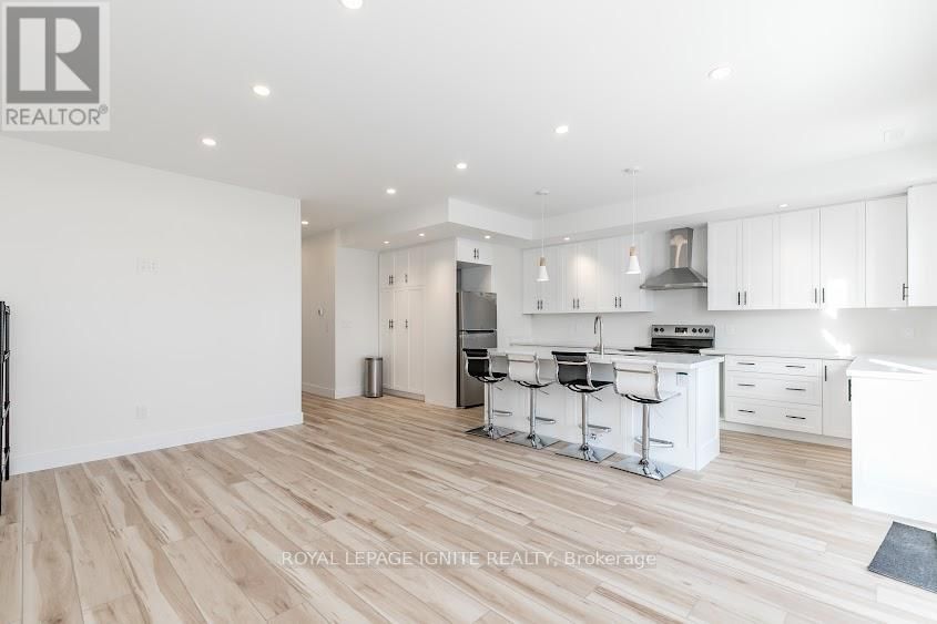 781 OLIVA STREET Image 21
