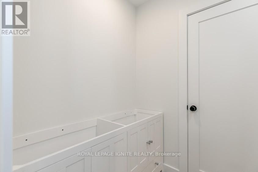 781 OLIVA STREET Image 31