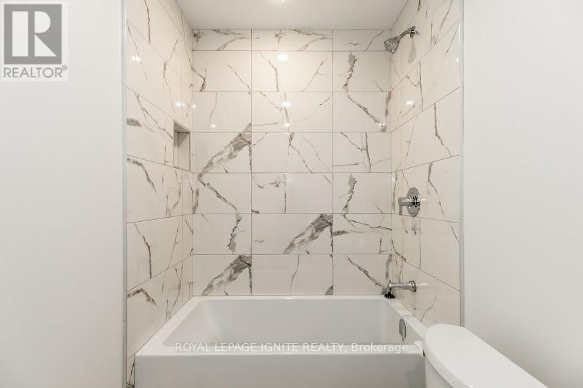 781 OLIVA STREET Image 32