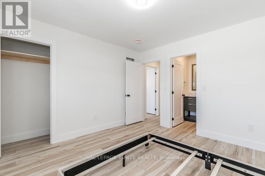 781 OLIVA STREET Image 37