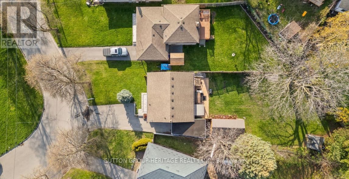 1 - 251 ACADIA DRIVE Image 21
