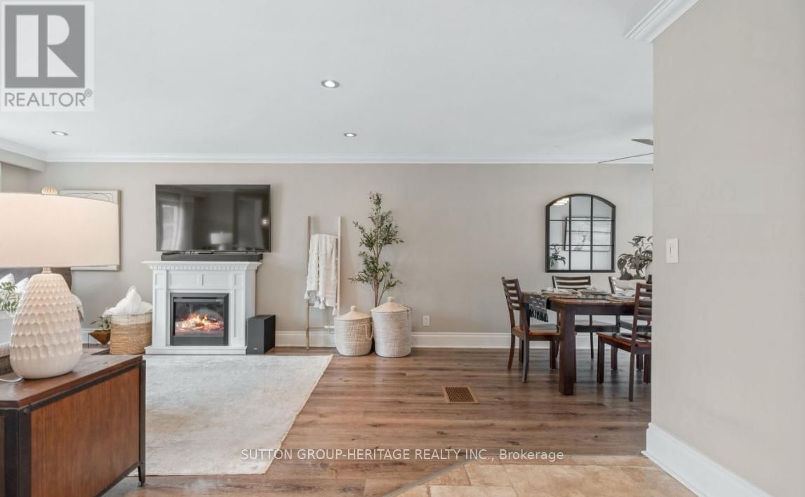 1 - 251 ACADIA DRIVE Image 4