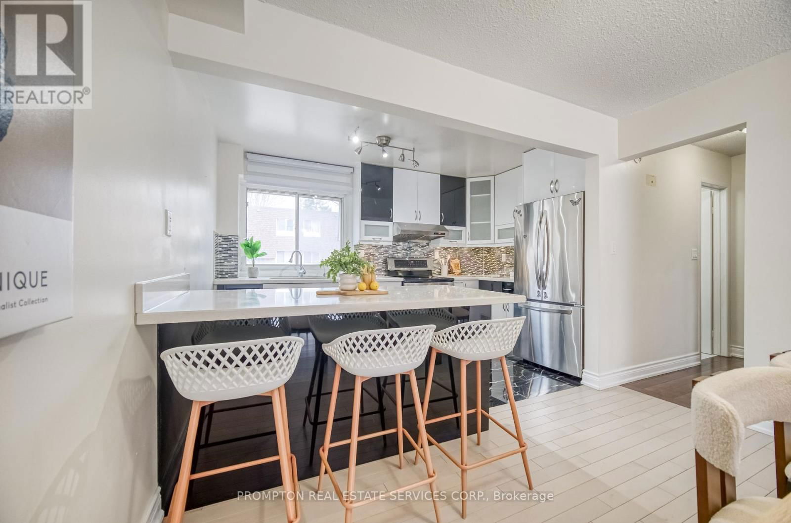 20 - 15 HUNTINGWOOD DRIVE Image 13