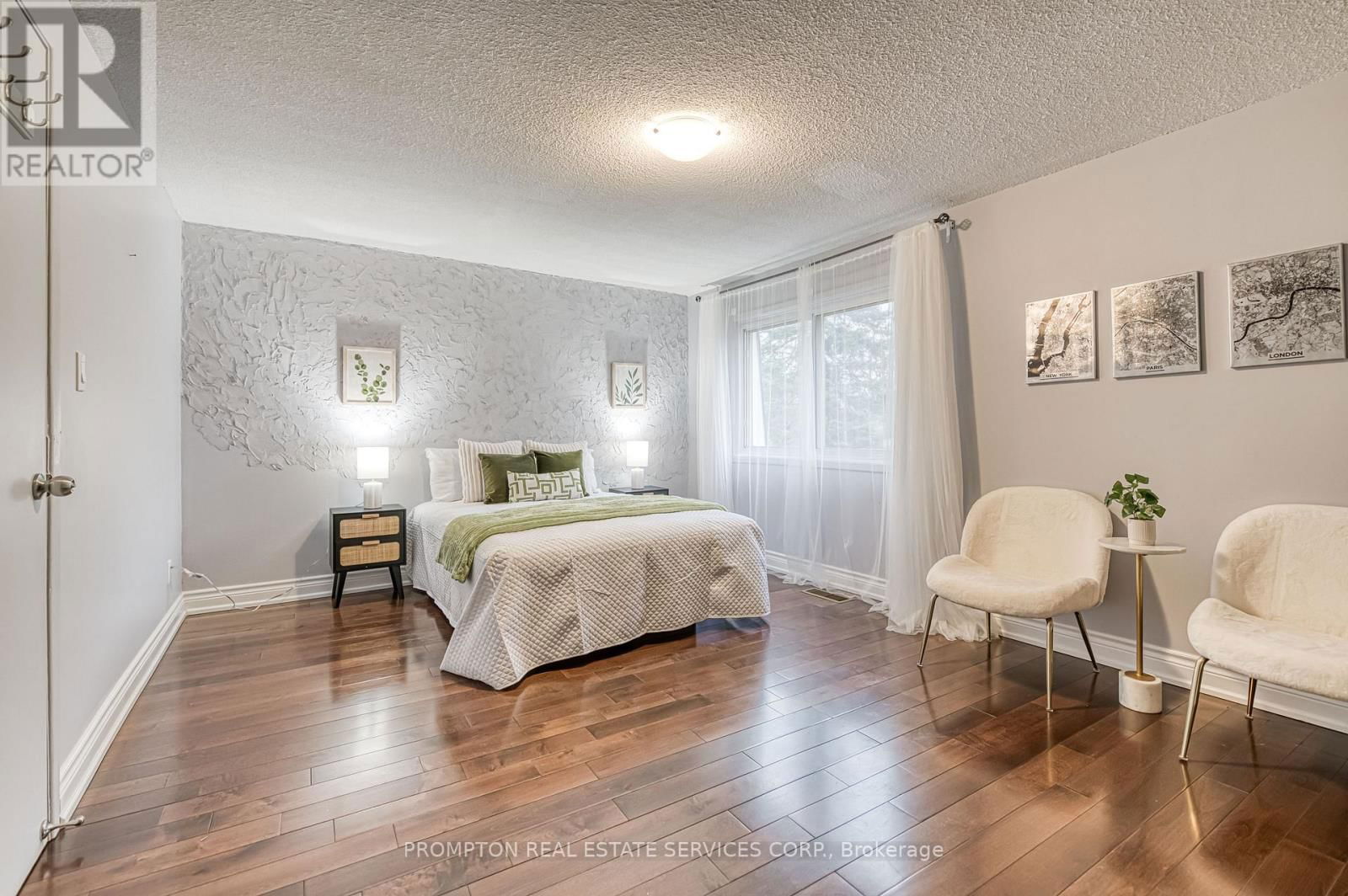 20 - 15 HUNTINGWOOD DRIVE Image 19