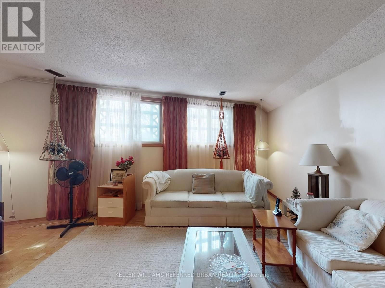 1402 KINGSTON ROAD Image 16