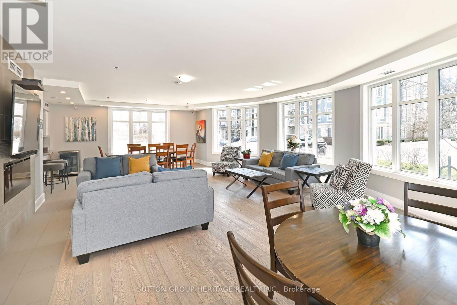 103 - 670 GORDON STREET SOUTH Image 22