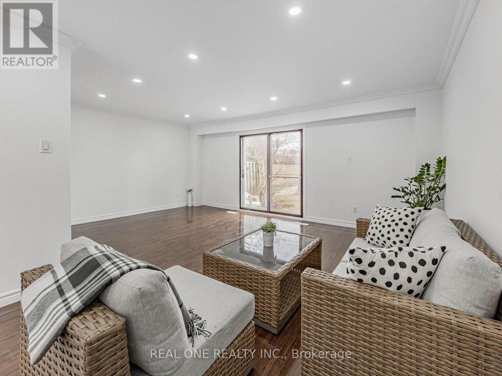 146 PURPLEDUSK TRAIL Image 11