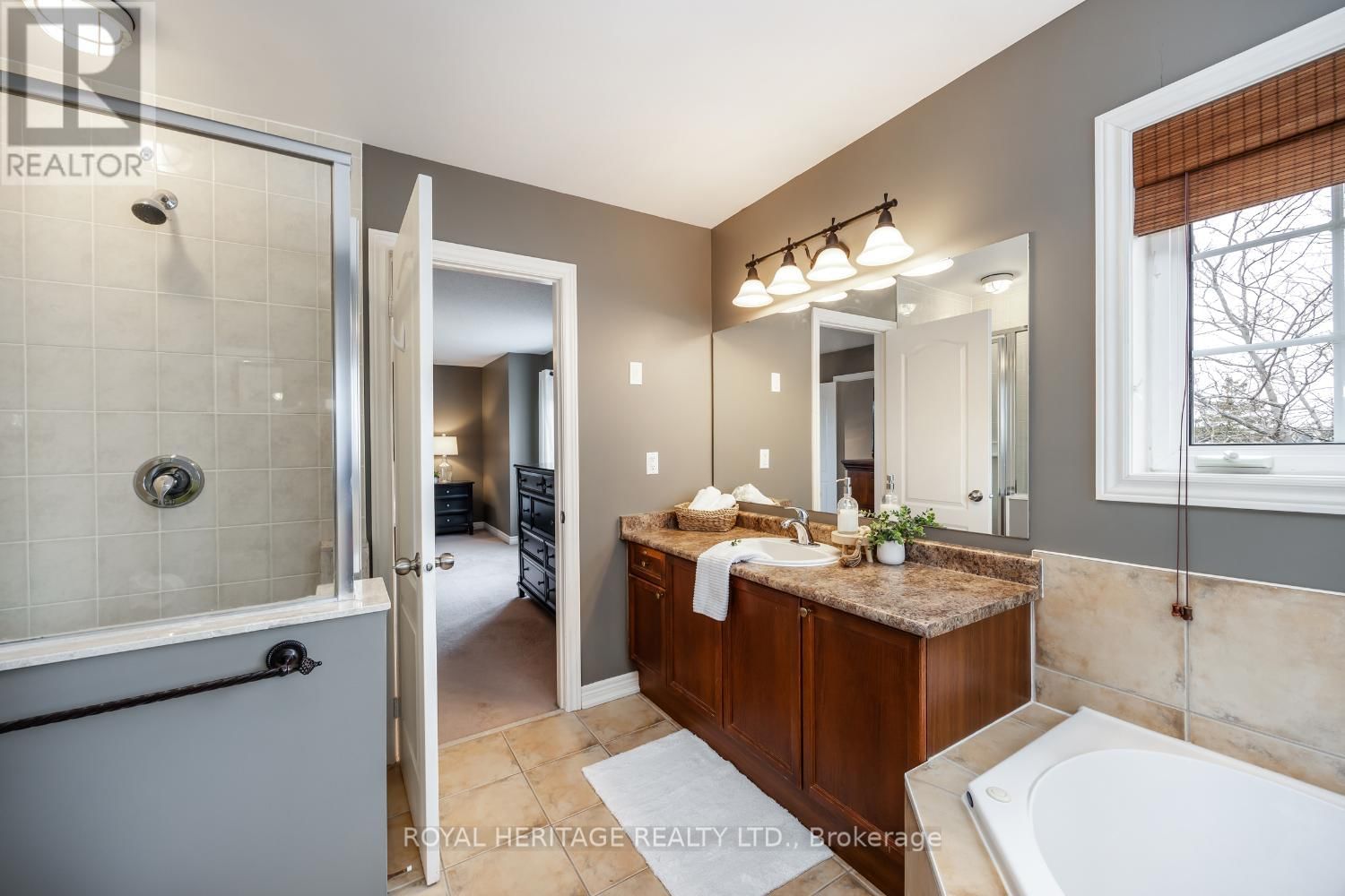 1588 ARBORWOOD DRIVE Image 18