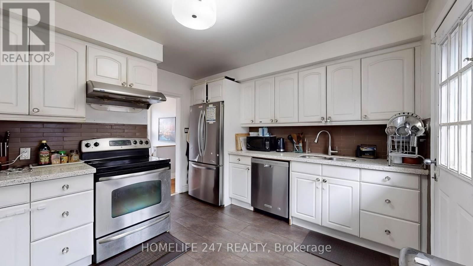 53 SEMINOLE AVENUE Image 15