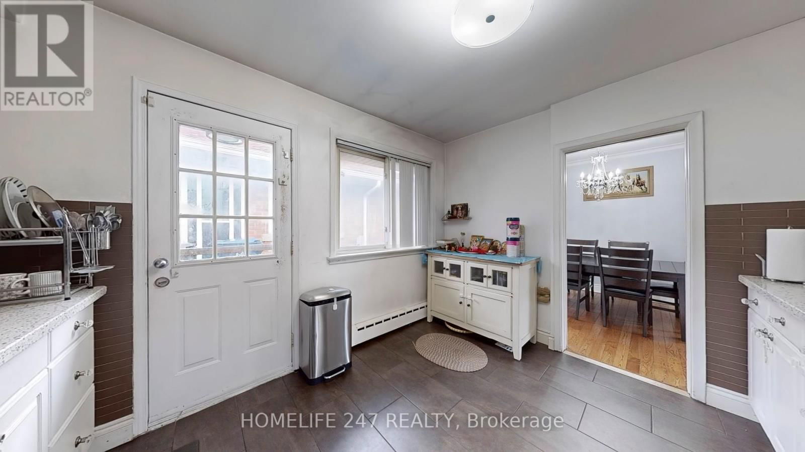 53 SEMINOLE AVENUE Image 18