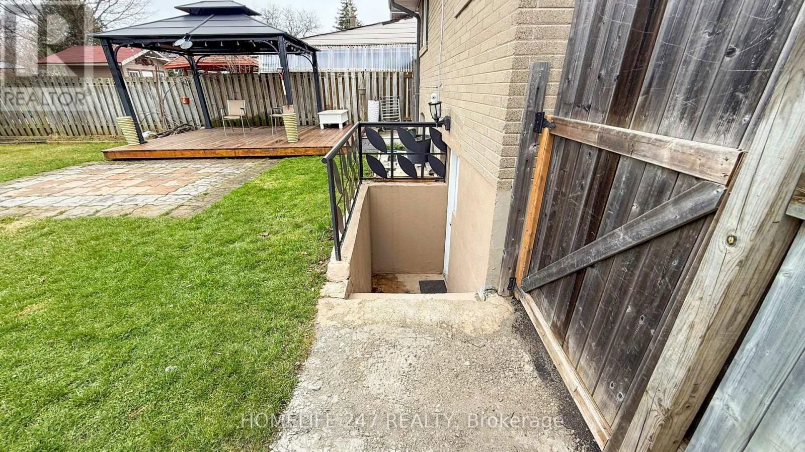 53 SEMINOLE AVENUE Image 47