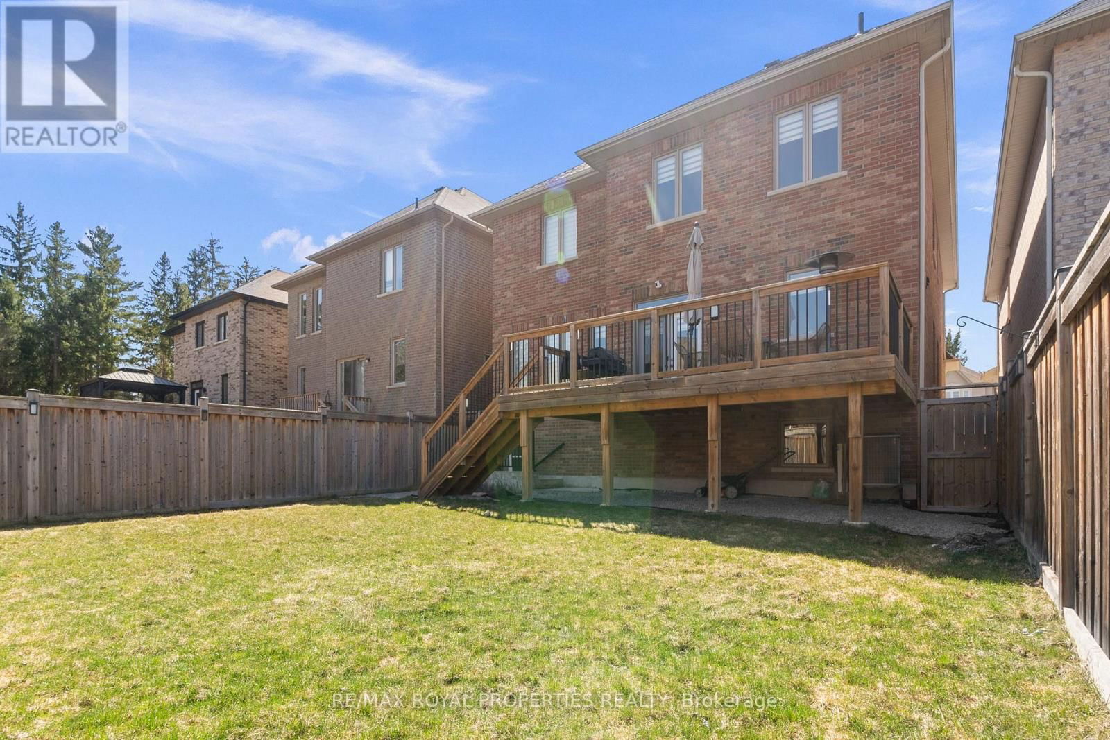 874 WINGARDEN CRESCENT Image 48