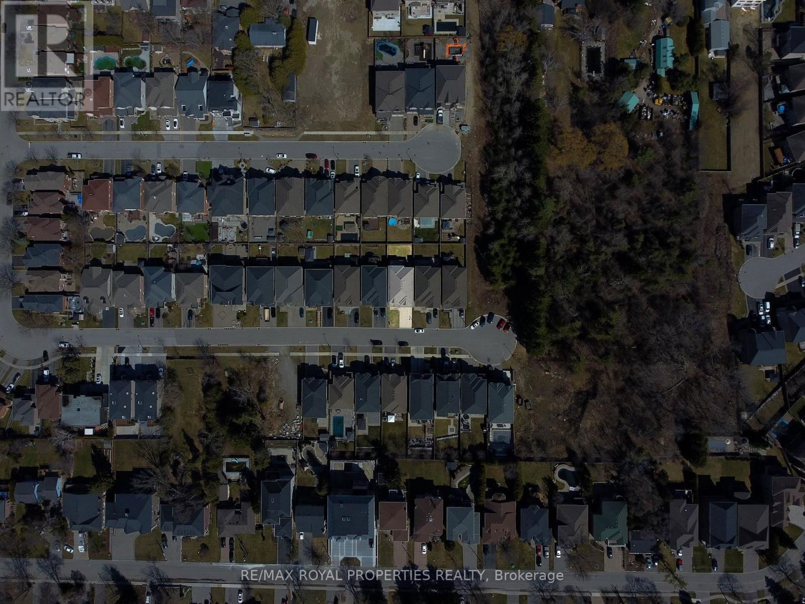 874 WINGARDEN CRESCENT Image 50