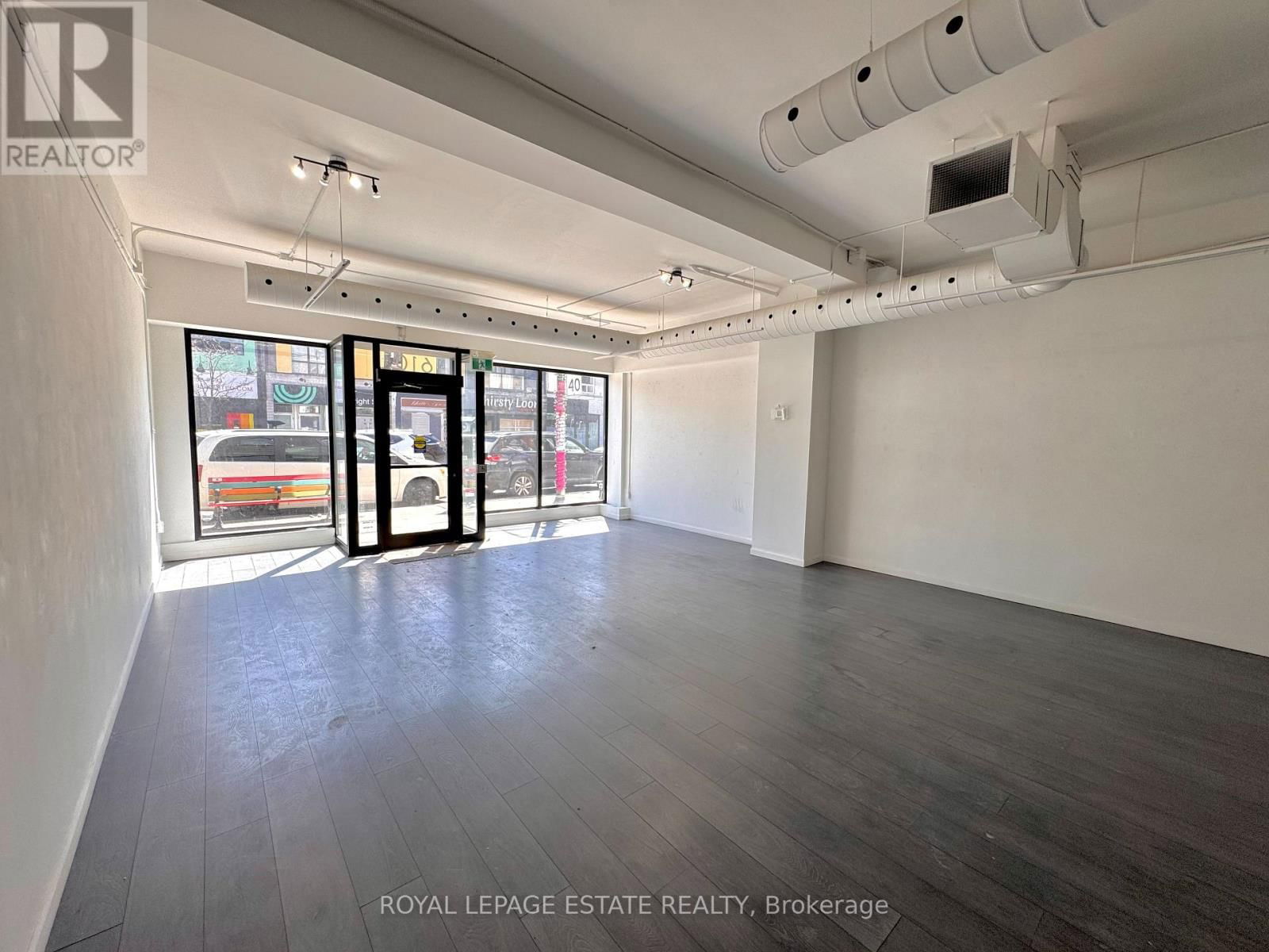 1610 GERRARD STREET EAST Image 3