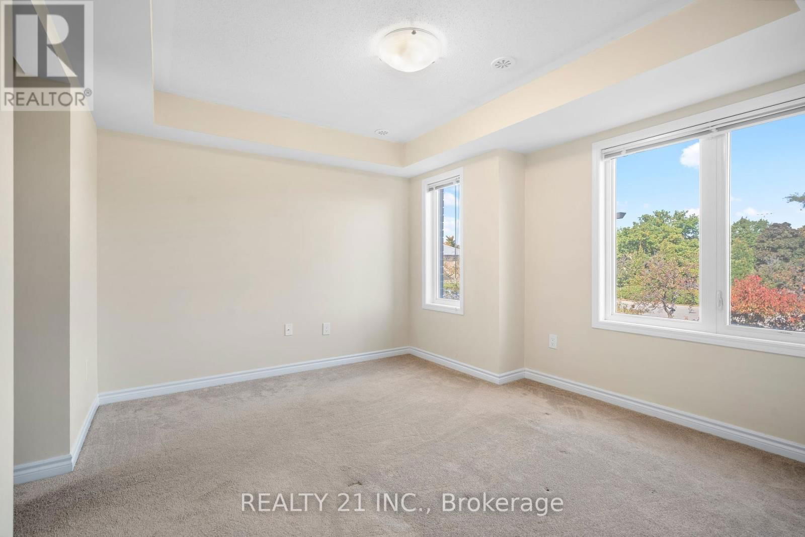 4 - 25 HERON PARK PLACE Image 14