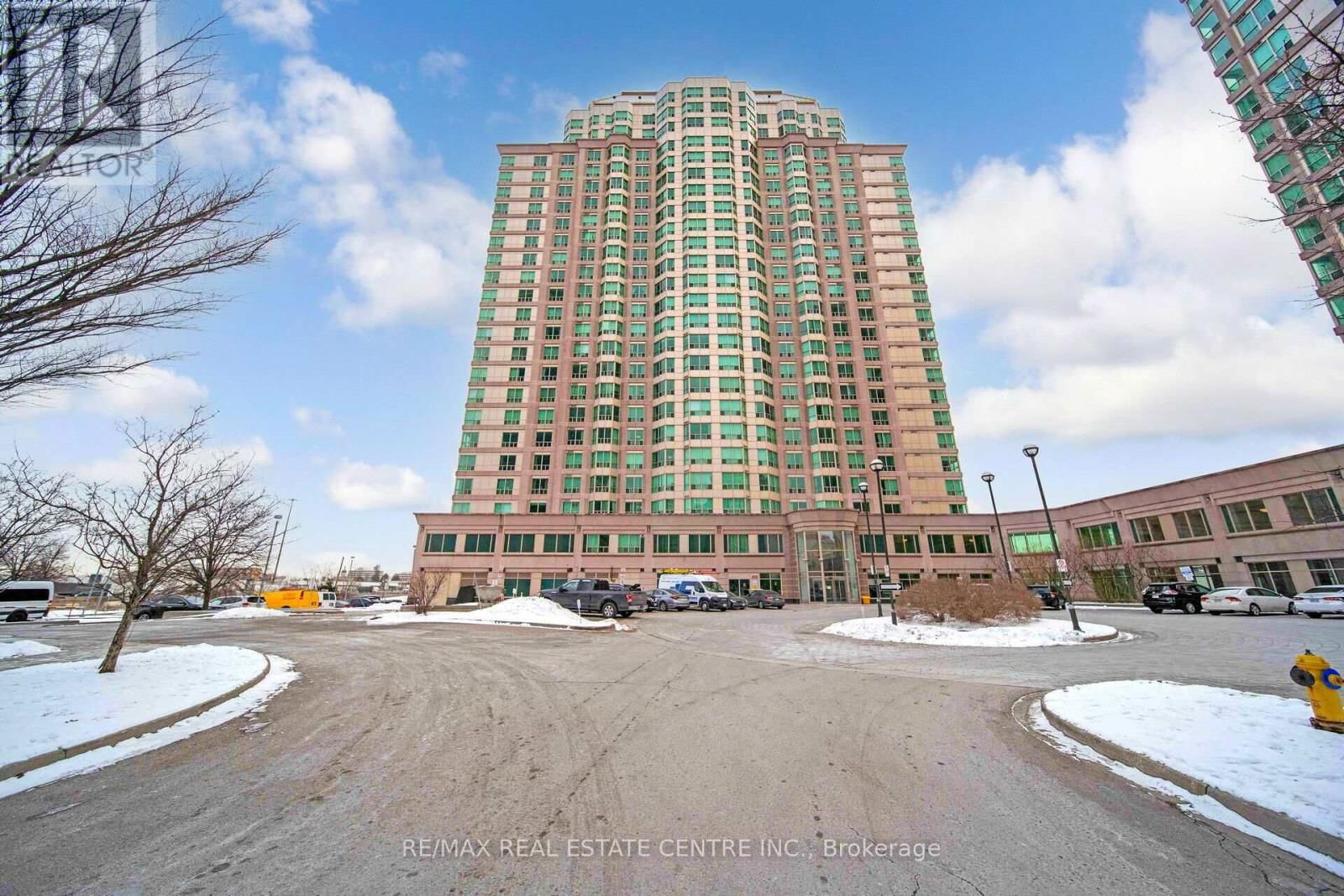 603 - 11 LEE CENTRE DRIVE Image 1