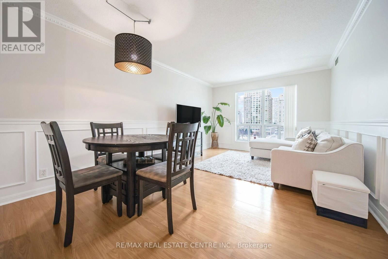 603 - 11 LEE CENTRE DRIVE Image 14