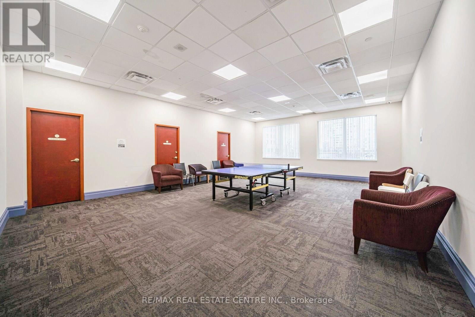 603 - 11 LEE CENTRE DRIVE Image 36